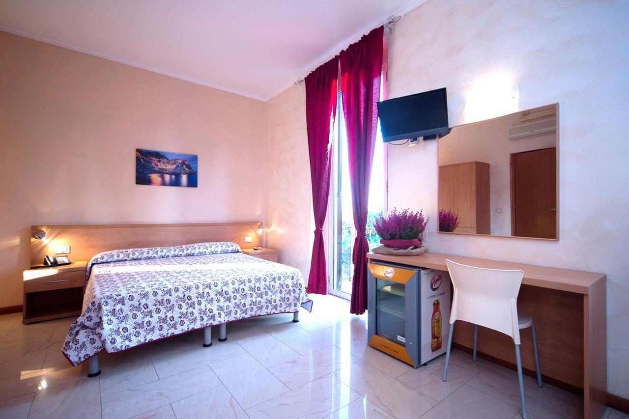 Hotel Villa Flora Bogliasco Zewnętrze zdjęcie